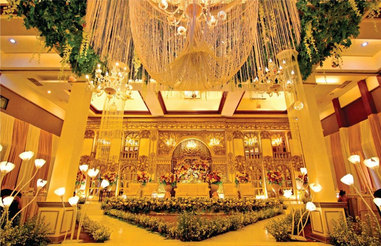Hermes Palace Hotel Banda Aceh Zewnętrze zdjęcie