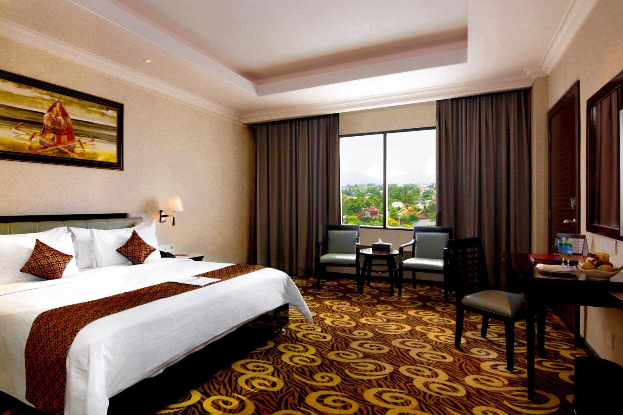 Hermes Palace Hotel Banda Aceh Zewnętrze zdjęcie