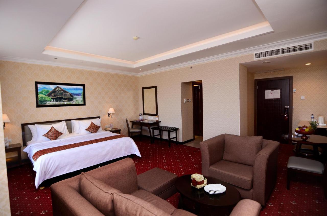 Hermes Palace Hotel Banda Aceh Zewnętrze zdjęcie