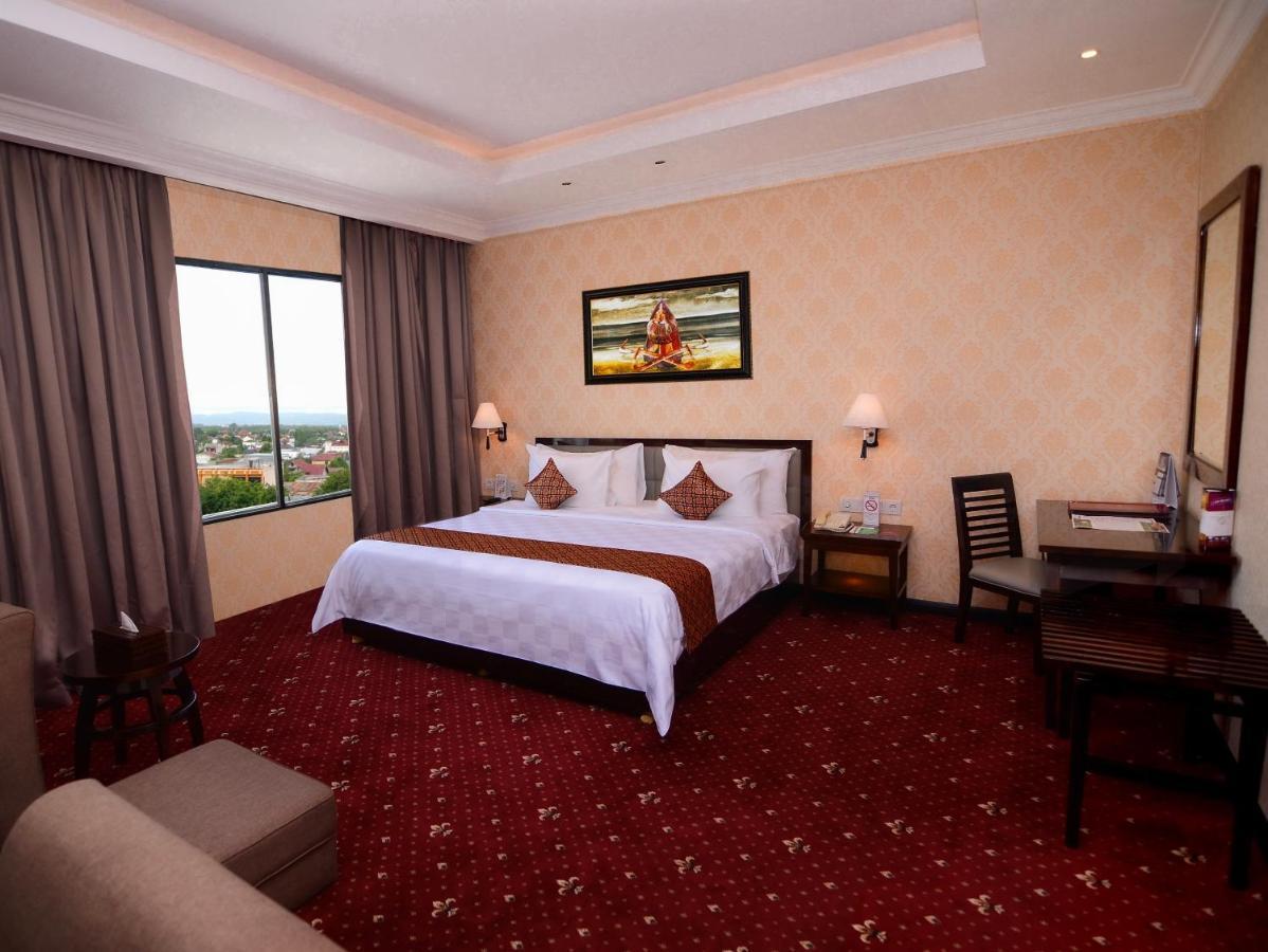 Hermes Palace Hotel Banda Aceh Zewnętrze zdjęcie